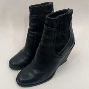 Frye Carrie wedge scrunch bootie